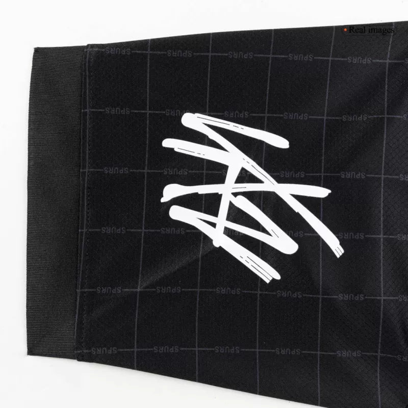 Tottenham Hotspur X Stray Kids Kit